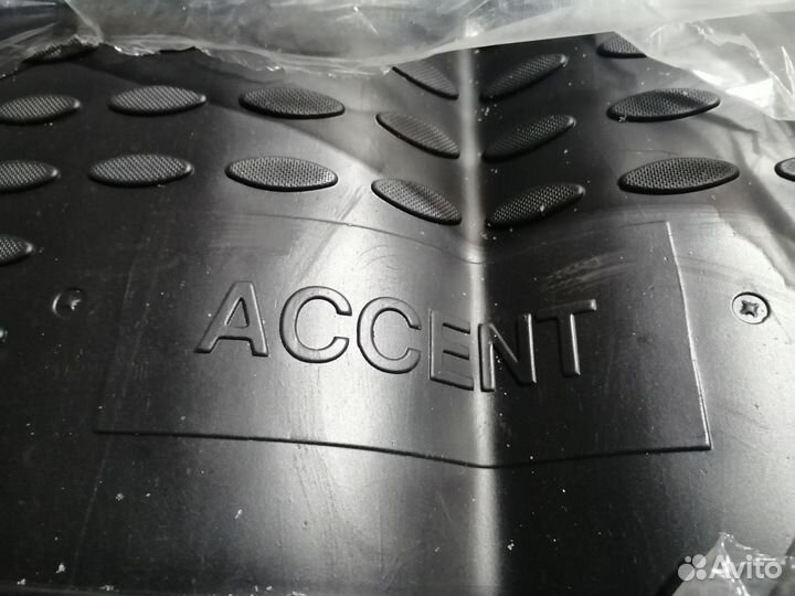 Ковер багажника Хендай Акцент. Новый