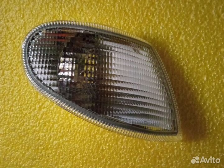 Указатель поворота правый ваз 2114 2115 белый