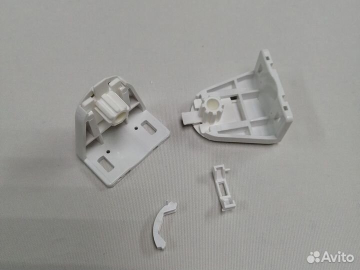 Крепеж для рулонной шторы