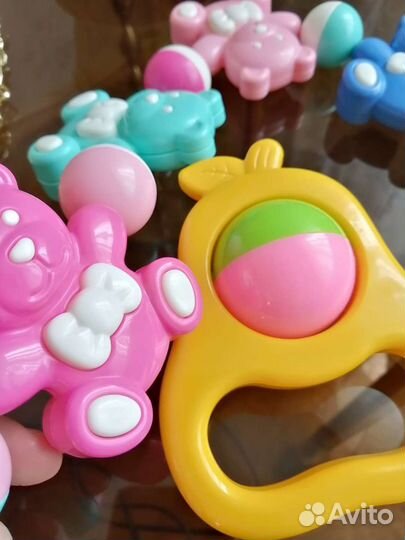 Детские игрушки с рождения