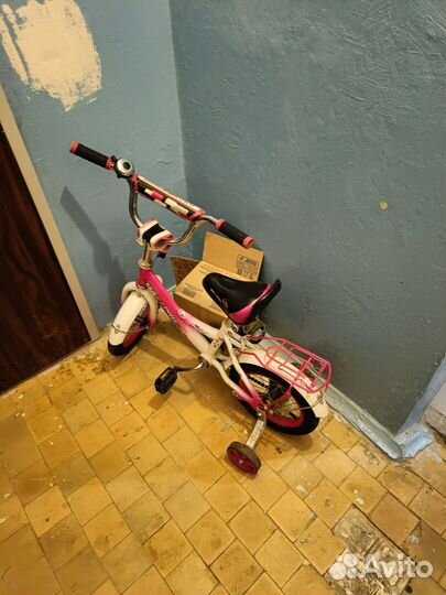 Детский велосипед 4 колесный
