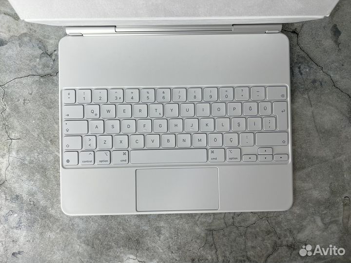 iPad Magic Keyboard 12.9 Trackpad White (Новая)