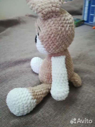 Щенок вязаный плюшевый