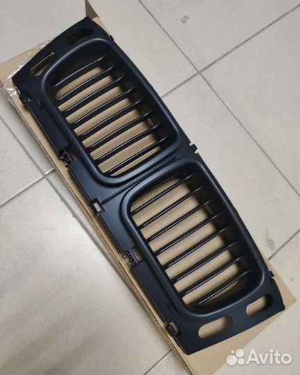 Решетка радиатора BMW E34 Рестайлинг