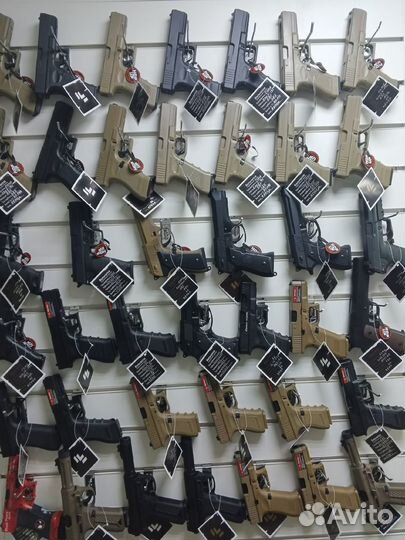 Страйкбольные автоматы, пистолеты