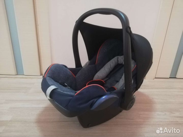 Автолюлька maxi cosi cabriofix