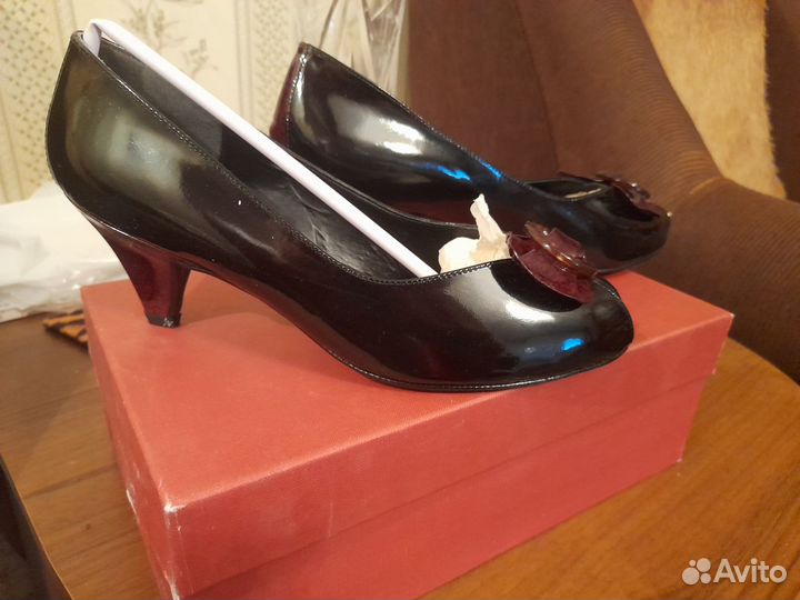 Туфли женские 38 размер натуральная кожа новые