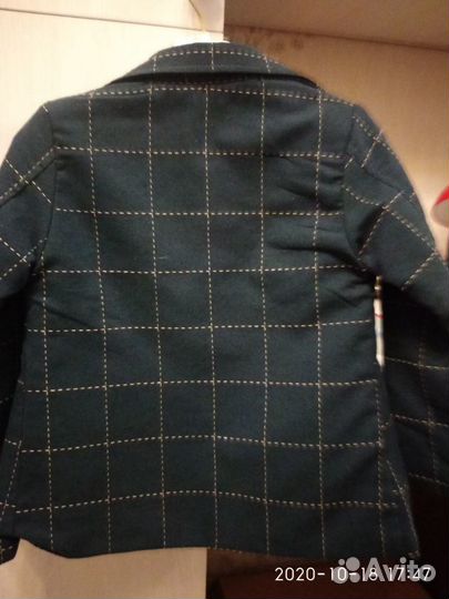 Пиджак, рубашка, шарф