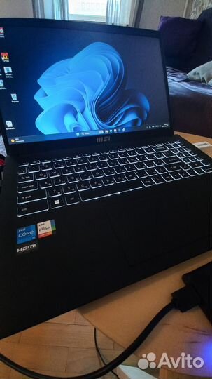 Ноутбук MSI Core i5-12 Gen Почти новый