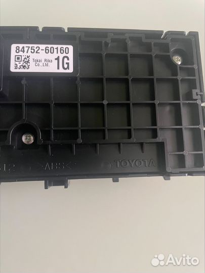 Блок управления вентиляцией сидений Toyota LC200