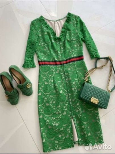 Фирменное платье