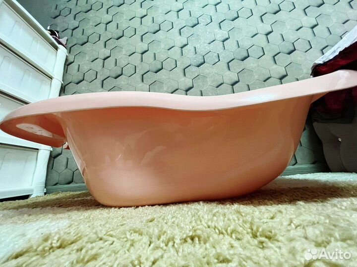 Детская ванночка для купания с горкой новая