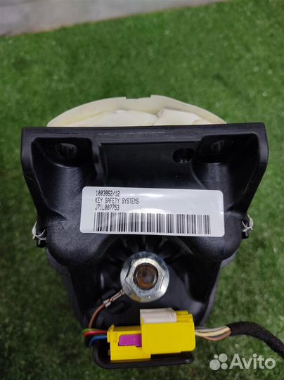 Подушка безопасности в торпедо Audi Q7 (4LB) 2007