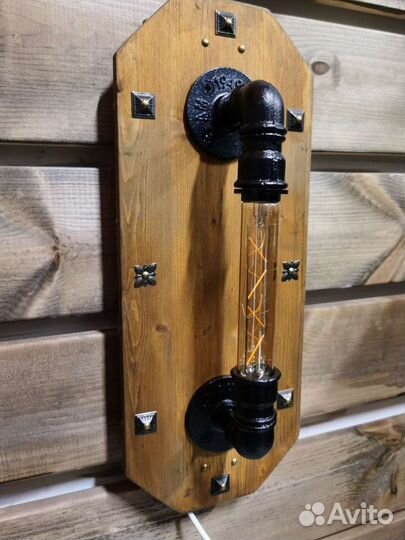 Светильник лофт настенный