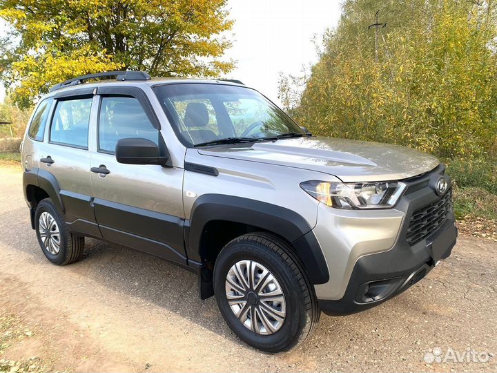 ВАЗ Niva Travel 1.7 МТ, 2022, 55 000 км