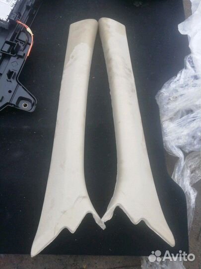 Стойка лобового стекла салонная мерседес Mercedes