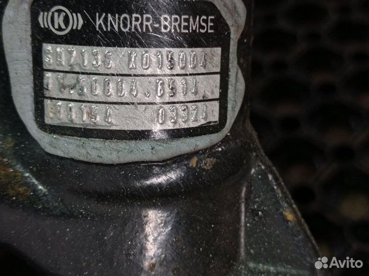 81508046514 Суппорт передний левый