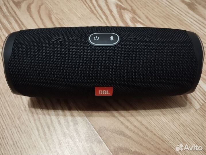 Колонка jbl charge 4