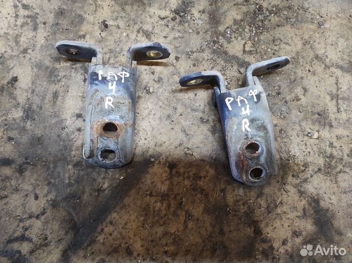 Петли дверные Toyota RAV4