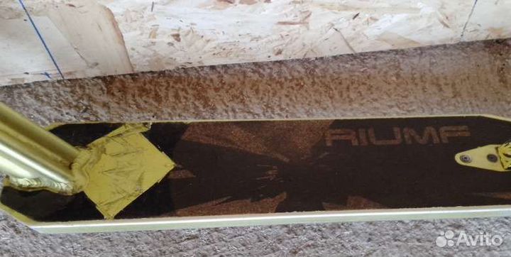 Трюковой самокат Triumf Active