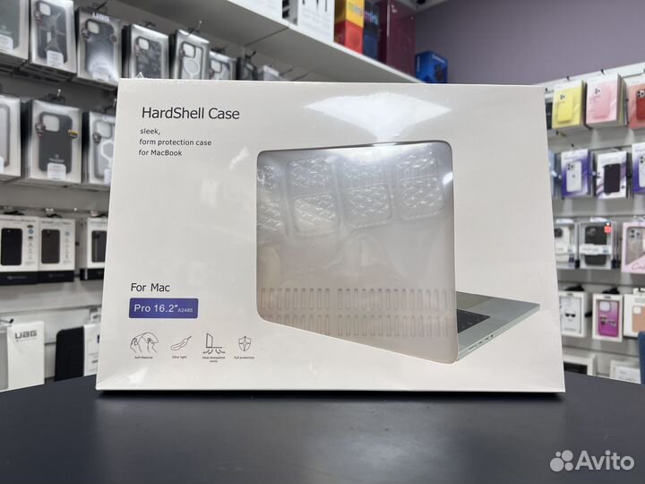 Чехол накладка HardShell для MacBook Pro 16.2