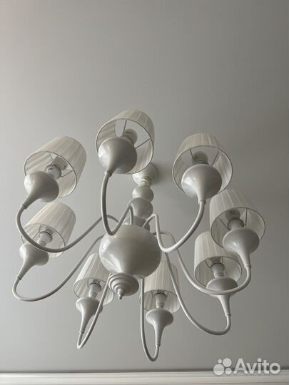 Люстра и 2 шт бра