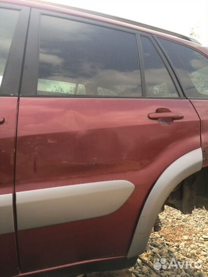 Toyota rav 4 2004 дверь задняя левая