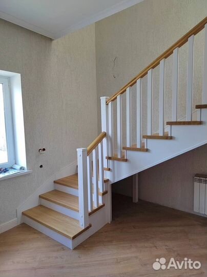 Металлокаркас лестницы
