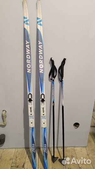 Лыжы беговые детские 150 см комплект