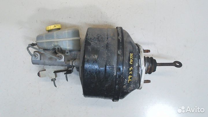 Усилитель тормозов вакуумный Jeep Cherokee, 1995