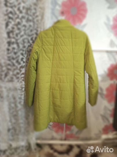 Парка женская весна-осень