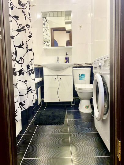 1-к. квартира, 50 м², 1/5 эт.