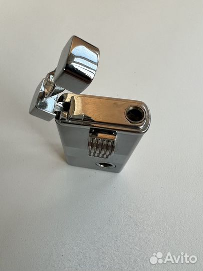 Зажигалка газовая