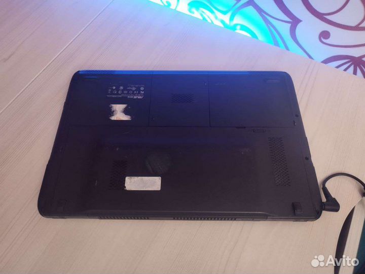 Ноутбук asus K61IC