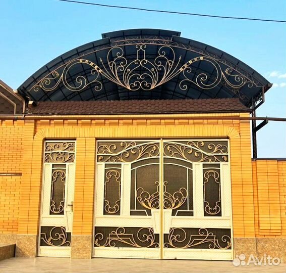 Навесы кованные из поликарбоната