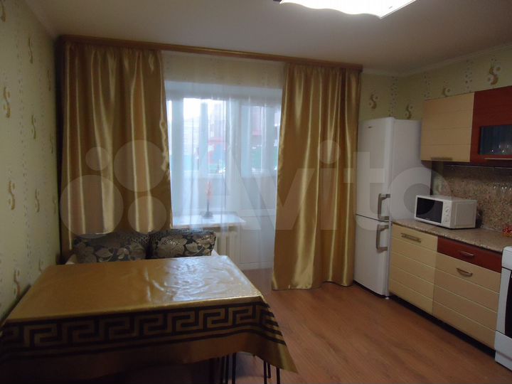 1-к. квартира, 43 м², 1/9 эт.
