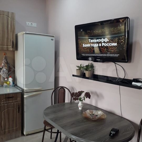 2-к. квартира, 35 м², 3/3 эт.