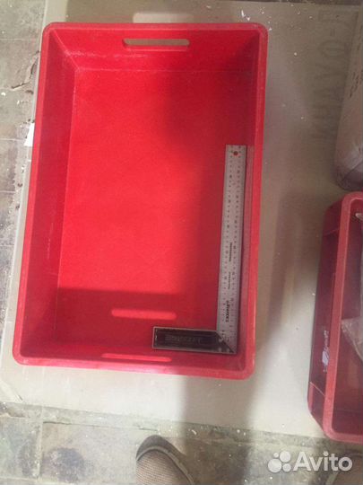 Пластиковые ящики