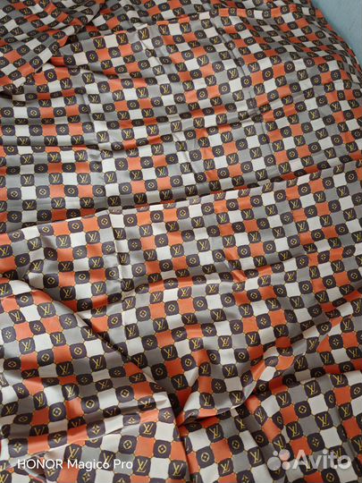 Ткань шелк натуральный LV