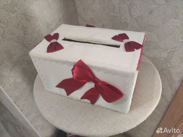 Коробка подарочная