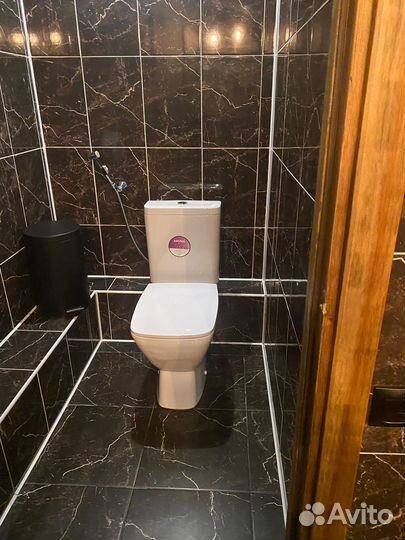 Здание с арендатором и кафе&караоке