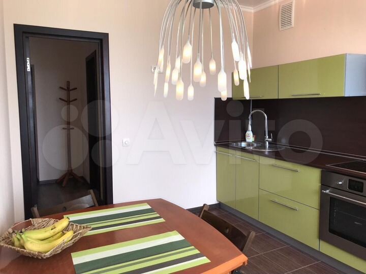 1-к. квартира, 42 м², 4/9 эт.