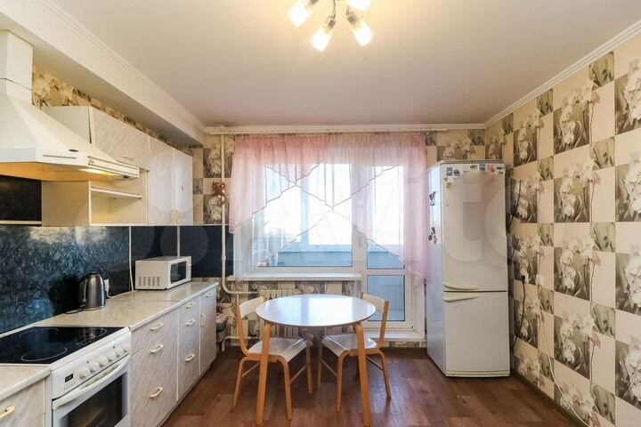 3-к. квартира, 93 м², 6/9 эт.