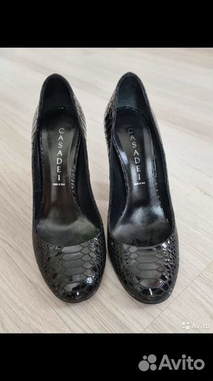 Бомбер ветровка Zara