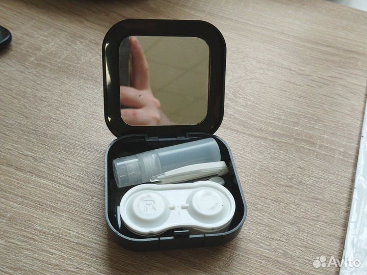 Контейнер для линз