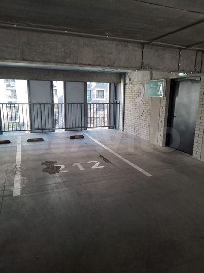 Машиноместо, 15 м²