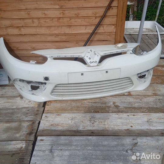 Бампер renault fluence