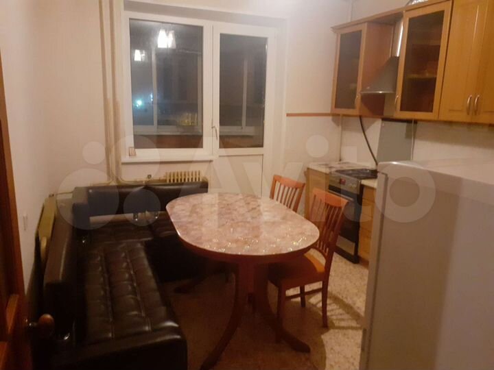2-к. квартира, 80,1 м², 3/10 эт.