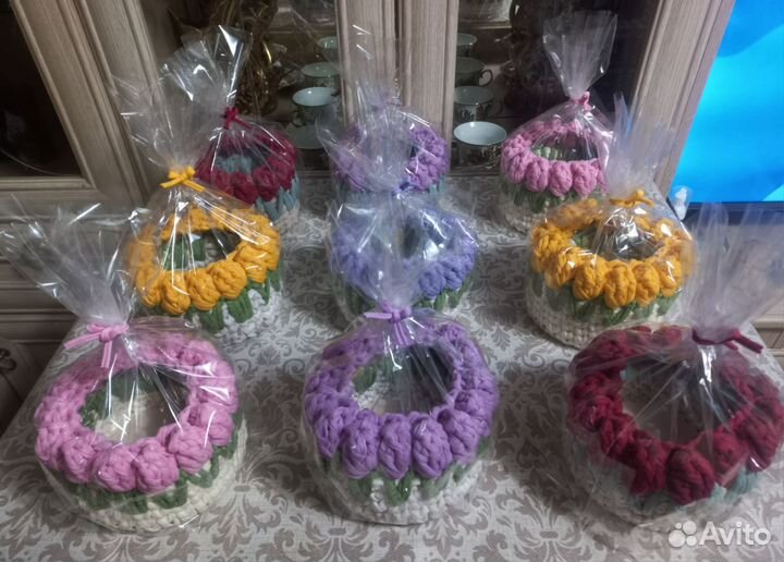 Корзиночка вязаная из трикотажной пряжи Д. 13 см