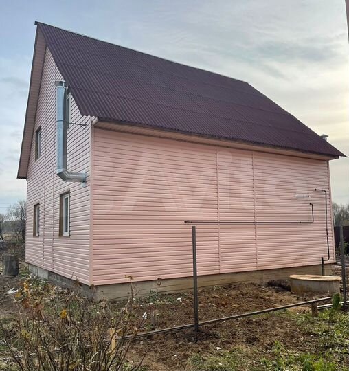 Коттедж 145 м² на участке 4 сот.